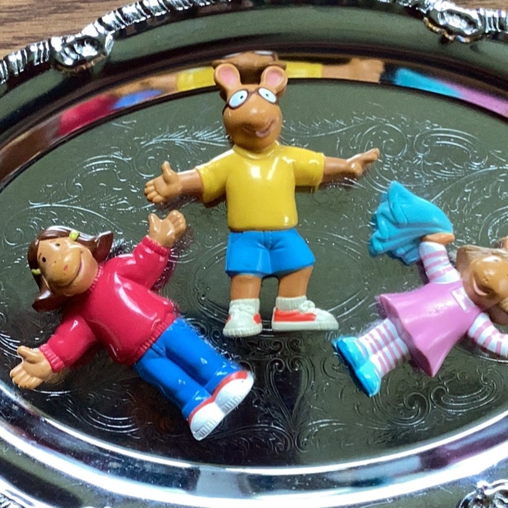 Vintage Arthur Miniature Figurines set of Three